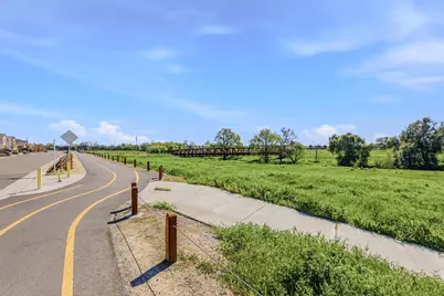 5040 Cumberland Drive, Roseville, CA 95747 - Photo 22