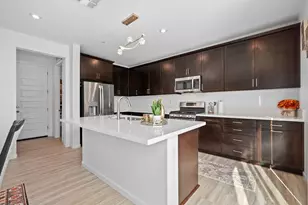 10024 Mont Blanc Ln, Stockton, CA 95219 - Photo 12