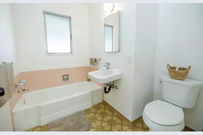 1405 Theo Avenue, Modesto, CA 95350 - Photo 32