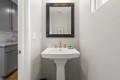 6407 Oakridge Way, Sacramento, CA 95831 - Photo 26