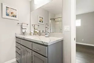 6407 Oakridge Way, Sacramento, CA 95831 - Photo 24