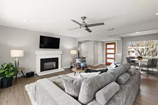 6407 Oakridge Way, Sacramento, CA 95831 - Photo 14