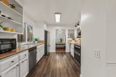 7418 Auspicious Way, Sacramento, CA 95842 - Photo 8