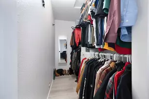 6443 Villa Dr, Sacramento, CA 95842 - Photo 26