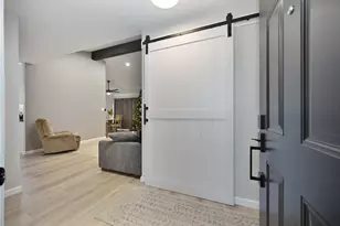 6443 Villa Dr, Sacramento, CA 95842 - Photo 8