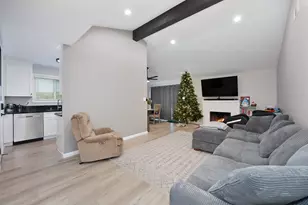 6443 Villa Dr, Sacramento, CA 95842 - Photo 8