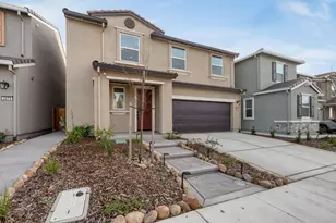 2071 Brown St, Lincoln, CA 95648 - Photo 1