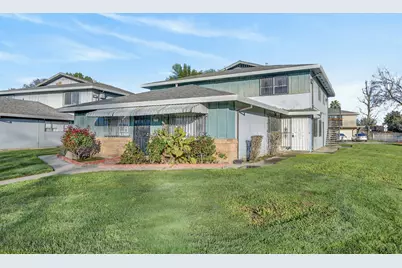 4479 La Cresta Way #2, Stockton, CA 95207 - Photo 1