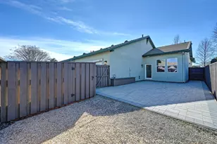 2311 Rose Arbor Dr, Sacramento, CA 95835 - Photo 34