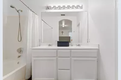 3042 Tintorera Way, Sacramento, CA 95833 - Photo 16