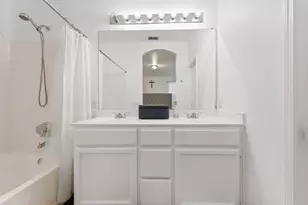 3042 Tintorera Way, Sacramento, CA 95833 - Photo 16