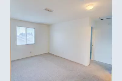 174 Castlewood Avenue, Lathrop, CA 95330 - Photo 22