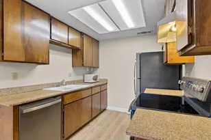 495 Cherry Ln, Manteca, CA 95337 - Photo 8