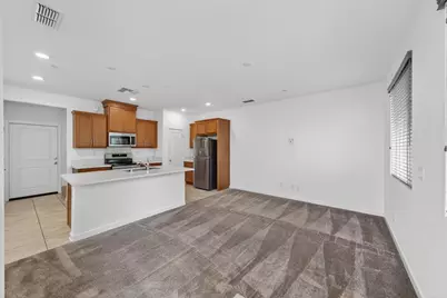 5301 East Commerce Way #43101, Sacramento, CA 95835 - Photo 4