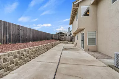 401 Ruby Court, Roseville, CA 95678 - Photo 36