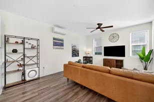 218 Box Ln, Sacramento, CA 95818 - Photo 8