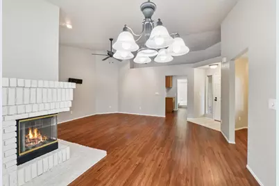 707 Summit Lakes Way, Galt, CA 95632 - Photo 8