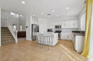 302 Johnson Ferry Rd, Lathrop, CA 95330 - Photo 10