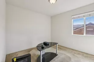 302 Johnson Ferry Rd, Lathrop, CA 95330 - Photo 18