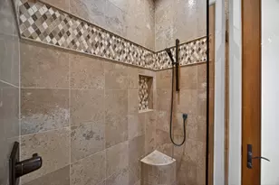 3909 Edgevale Ct, Fair Oaks, CA 95628 - Photo 58