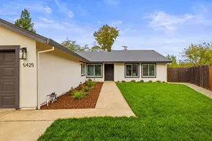 5425 Shire Ct, Fair Oaks, CA 95628 - Photo 2