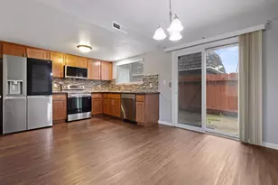 1664 W N Bear Creek Dr, Merced, CA 95348 - Photo 4