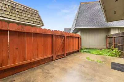 1664 W North Bear Creek Drive, Merced, CA 95348 - Photo 16