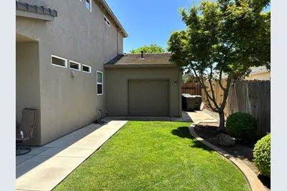 2117 Vincent Avenue, Hughson, CA 95326 - Photo 34
