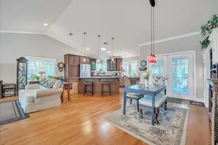 1404 Sussex Ct, Roseville, CA 95661 - Photo 10