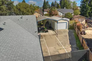 1404 Sussex Ct, Roseville, CA 95661 - Photo 34