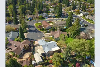 1404 Sussex Court, Roseville, CA 95661 - Photo 38