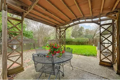 6624 Creekmont Way, Citrus Heights, CA 95621 - Photo 26