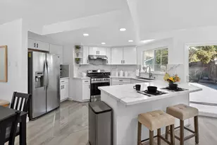 7821 Scottsdale Dr, Sacramento, CA 95828 - Photo 4