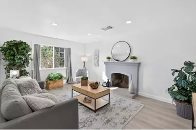 7821 Scottsdale Drive, Sacramento, CA 95828 - Photo 2