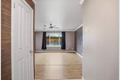 2500 Mira Flores Drive, Turlock, CA 95380 - Photo 4