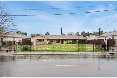 3930 41st Avenue, Sacramento, CA 95824 - Photo 2