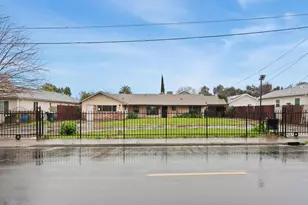 3930 41st Ave, Sacramento, CA 95824 - Photo 2