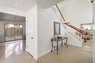 8775 Liscarney, Sacramento, CA 95828 - Photo 14