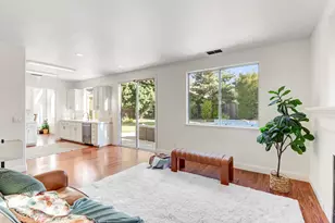 1120 Colina Ct, Davis, CA 95618 - Photo 10