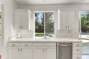 1120 Colina Ct, Davis, CA 95618 - Photo 12