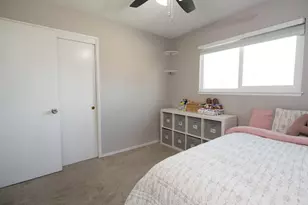 1576 E Warner, Fresno, CA 93710 - Photo 22