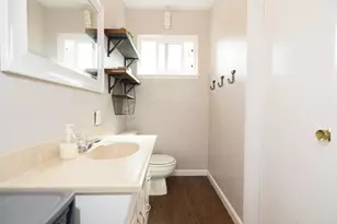 1576 E Warner, Fresno, CA 93710 - Photo 24