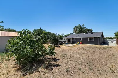 205 Weber Avenue, Patterson, CA 95363 - Photo 16