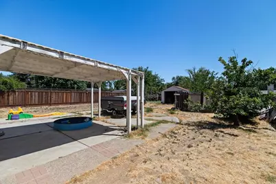 205 Weber Avenue, Patterson, CA 95363 - Photo 12