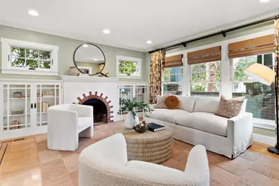 1709 37th Street, Sacramento, CA 95816 - Photo 2