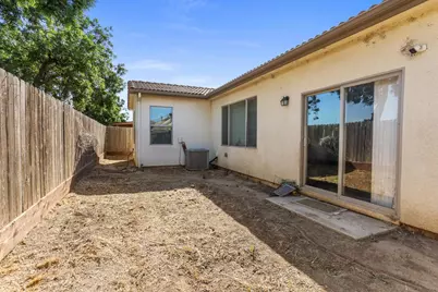 719 Beeler St, Stockton, CA 95204 - Photo 10