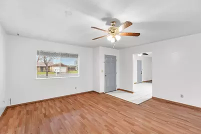2041 Holbrook Place, Manteca, CA 95336 - Photo 8