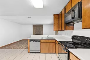 2041 Holbrook Pl, Manteca, CA 95336 - Photo 12