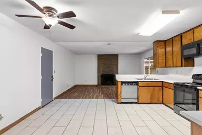 2041 Holbrook Place, Manteca, CA 95336 - Photo 14