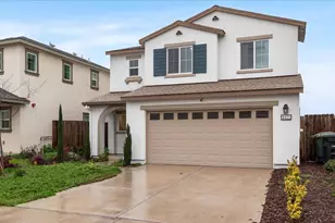 6421 Maple Leaf Ln, Riverbank, CA 95367 - Photo 2